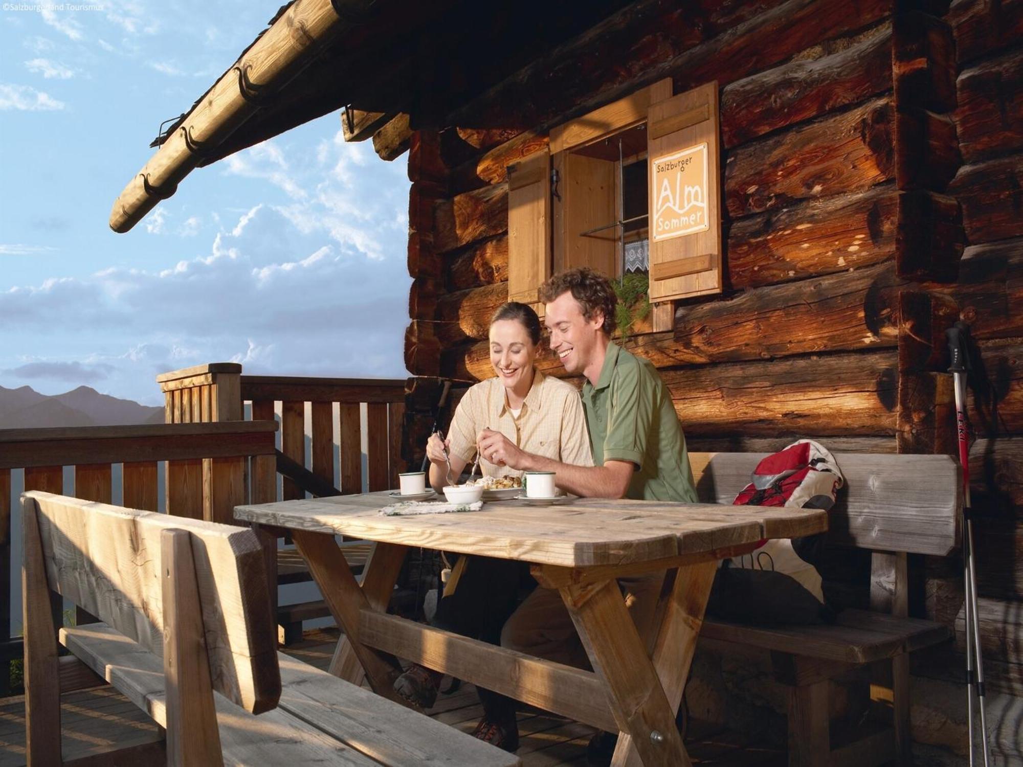 Modern Chalet With Sauna Near Ski Area In Saalbach Hinterglemm Salzburgerland Εξωτερικό φωτογραφία